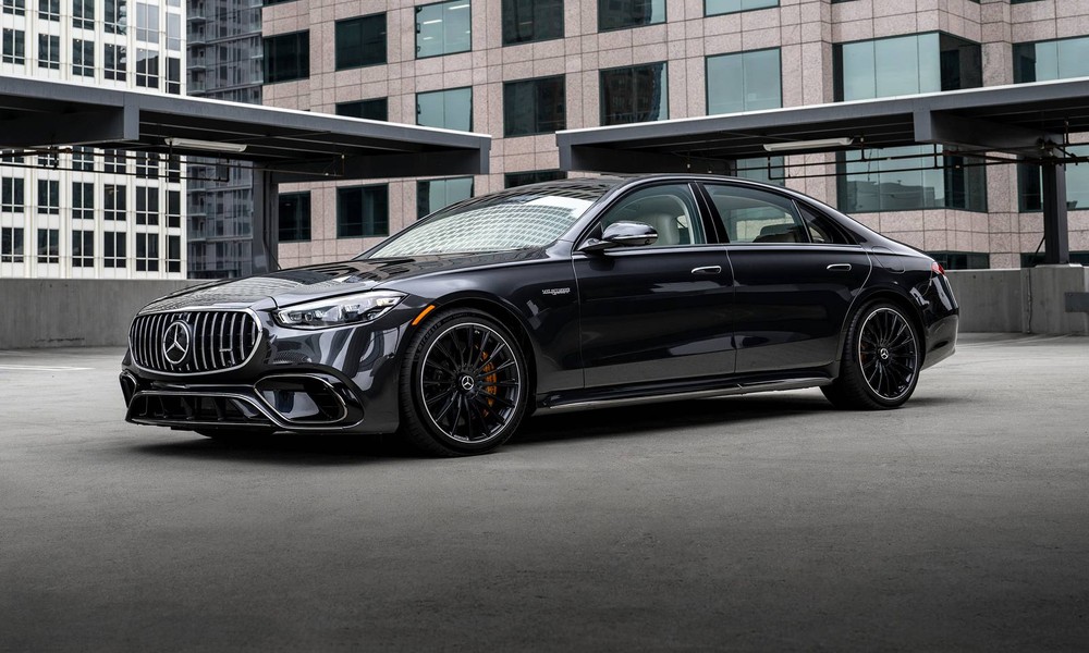 How to Choose a Luxury Car Service in NYC That Stays Reliable